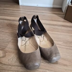 Jessica Simpson Taupe Flats with Black Straps